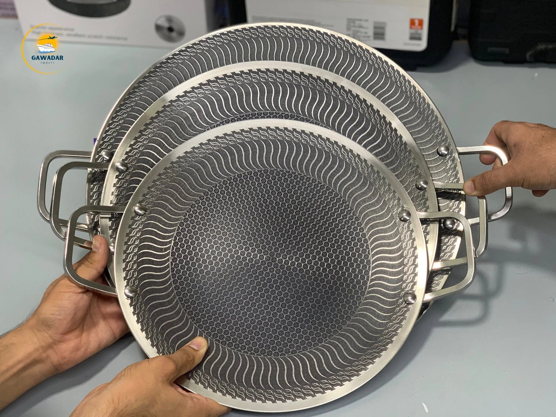 German Imported HoneyComb Laser Coating Tawa – Premium Stainless Steel