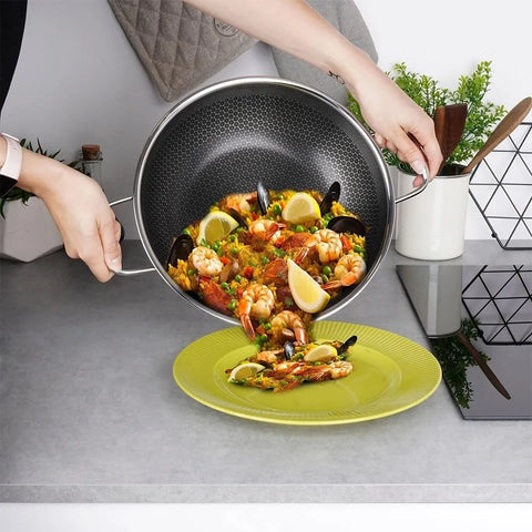 German Imported Double Sided Honeycomb Karahi with Lid – Laser Coated Non-Stick Stainless Steel